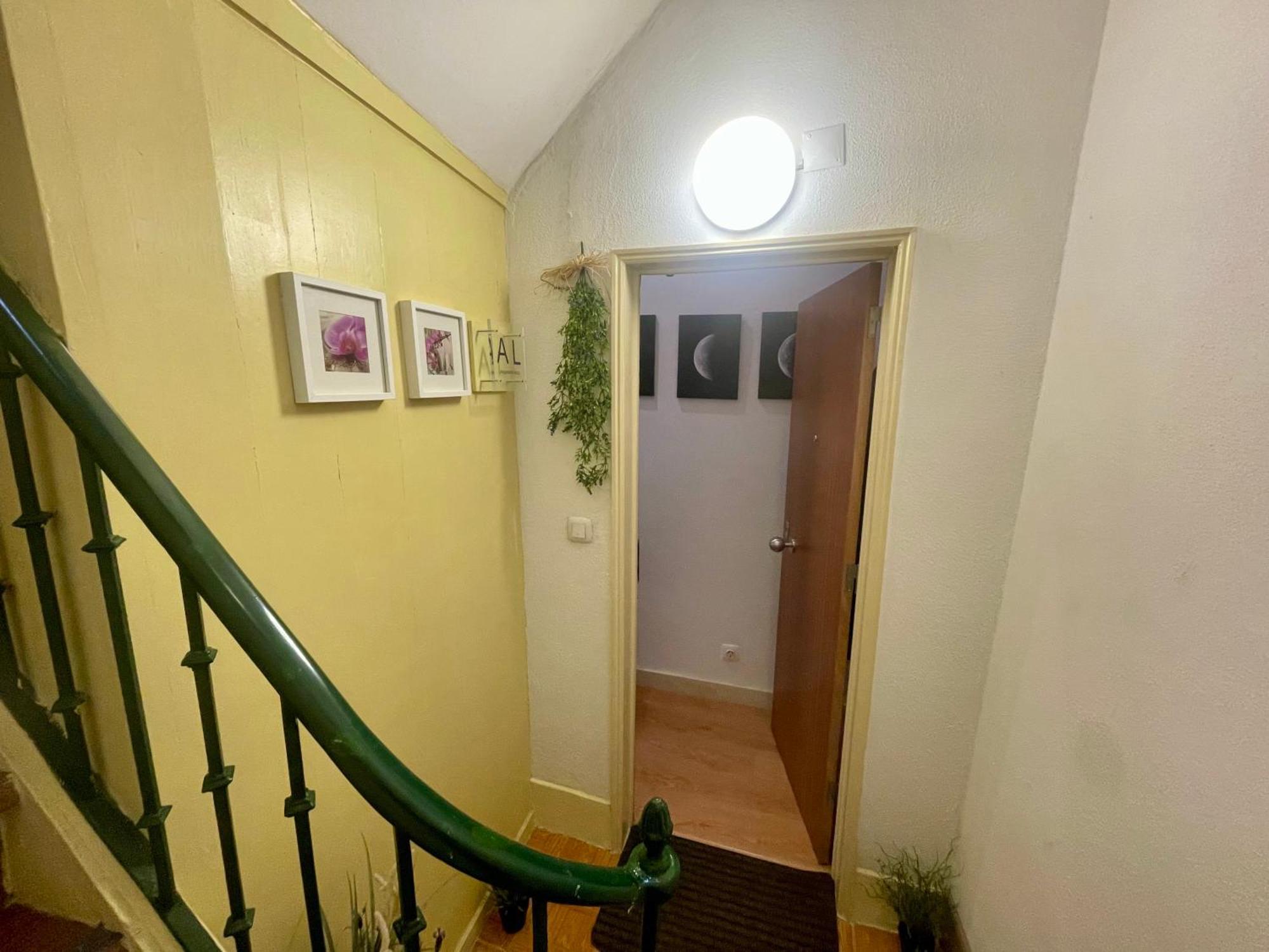 Sunny Orange Garden Apartment In Central Lisbon Exterior photo